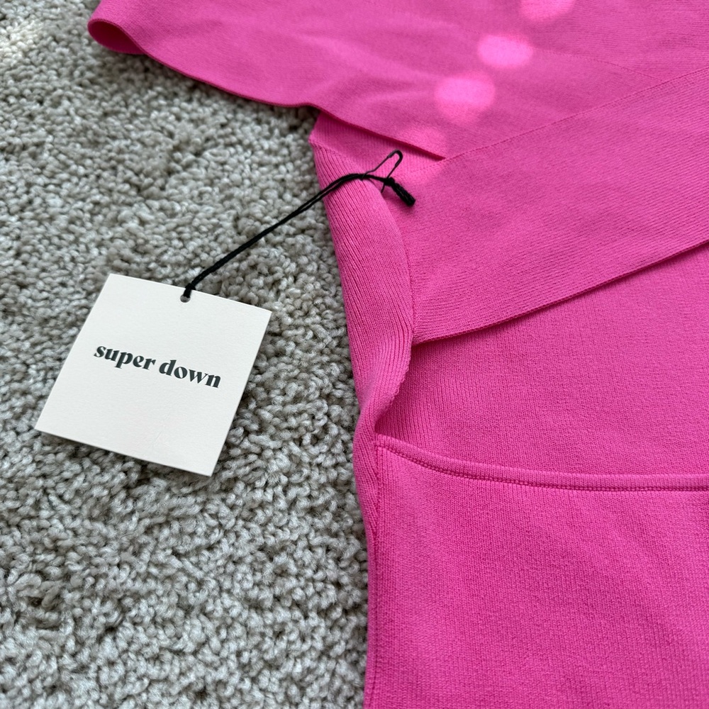 NEW Superdown Revolve Dymond Open Back Dress Hot Pink Size Large‎ Bodycon - Picture 4 of 11